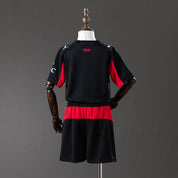 Milan Casa 25/26 - Bambino (pantaloncini inclusi)