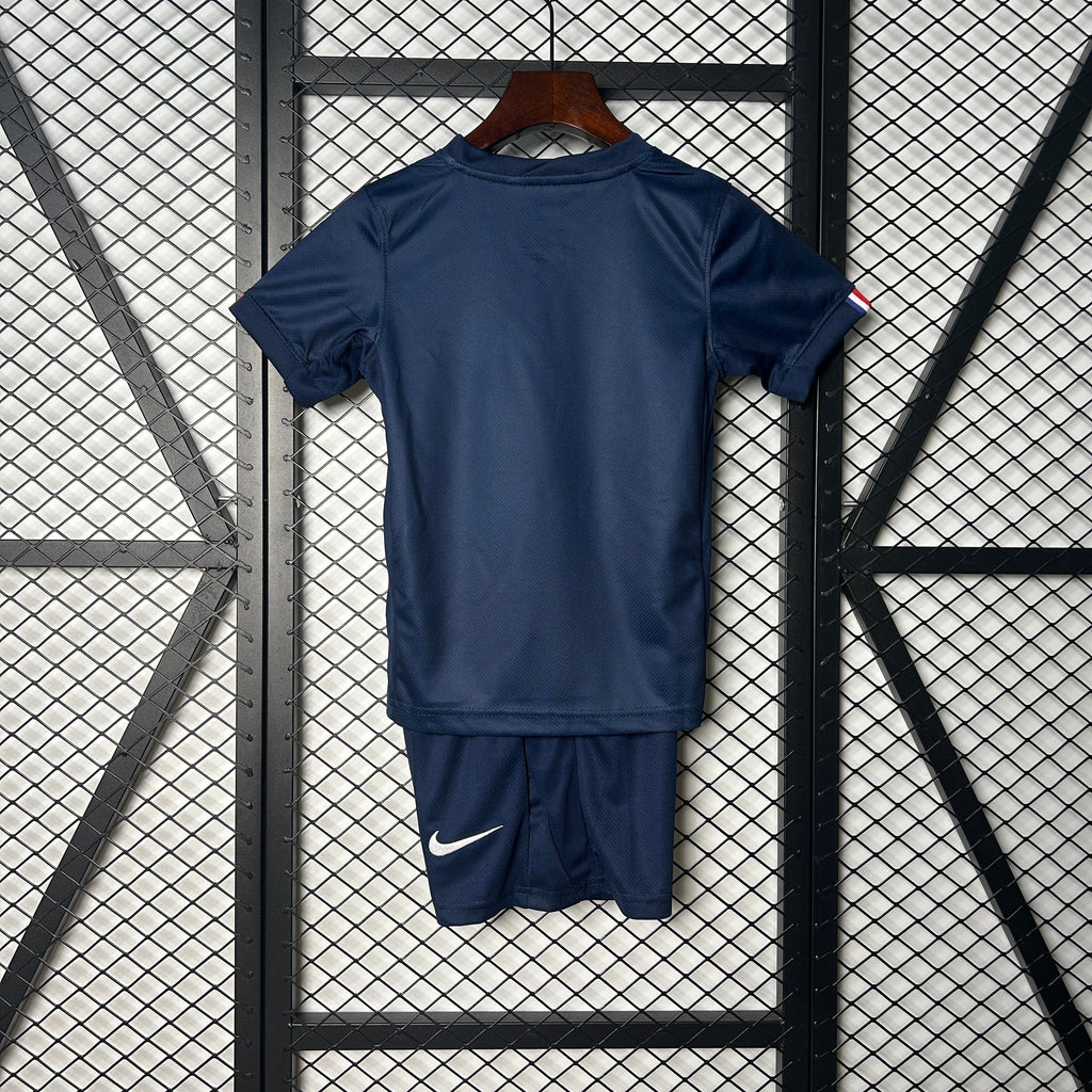 PSG Casa 25/26 - Bambino (pantaloncini inclusi)