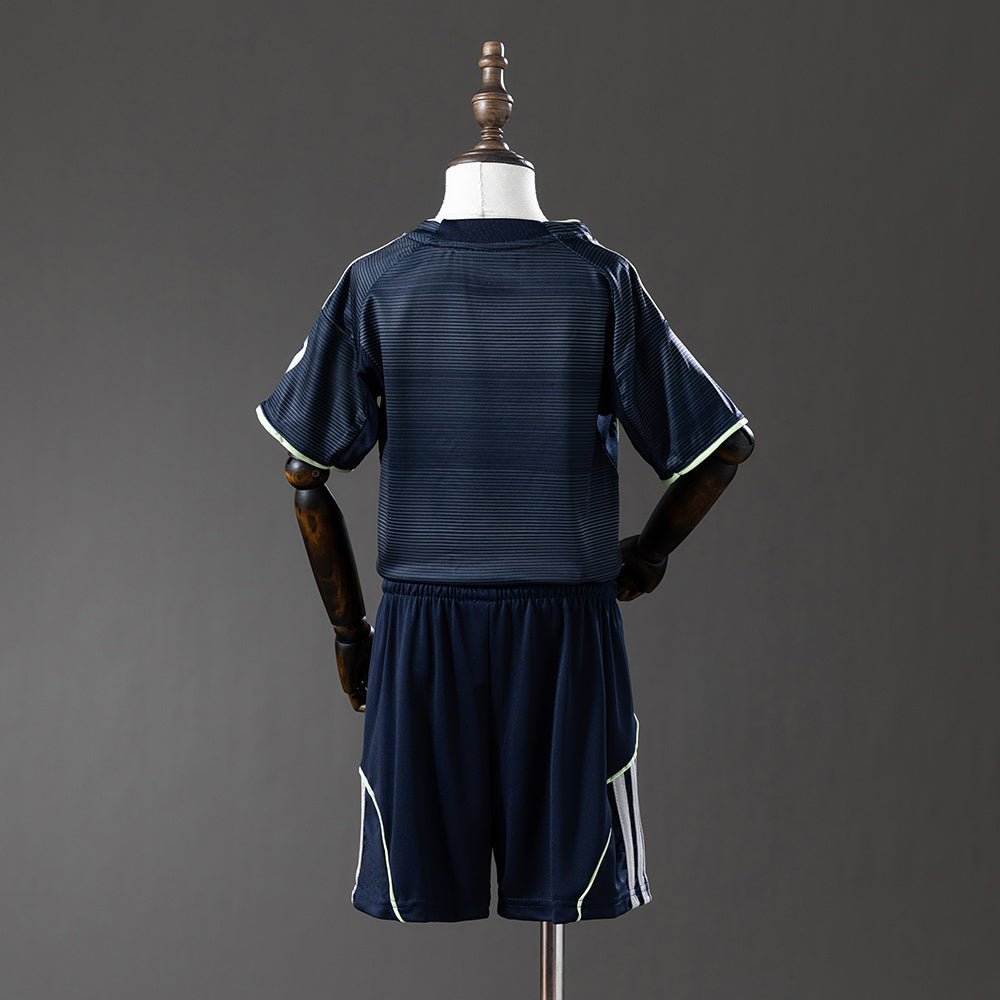 Real Madrid Trasferta 25/26 - Bambino (pantaloncini inclusi)