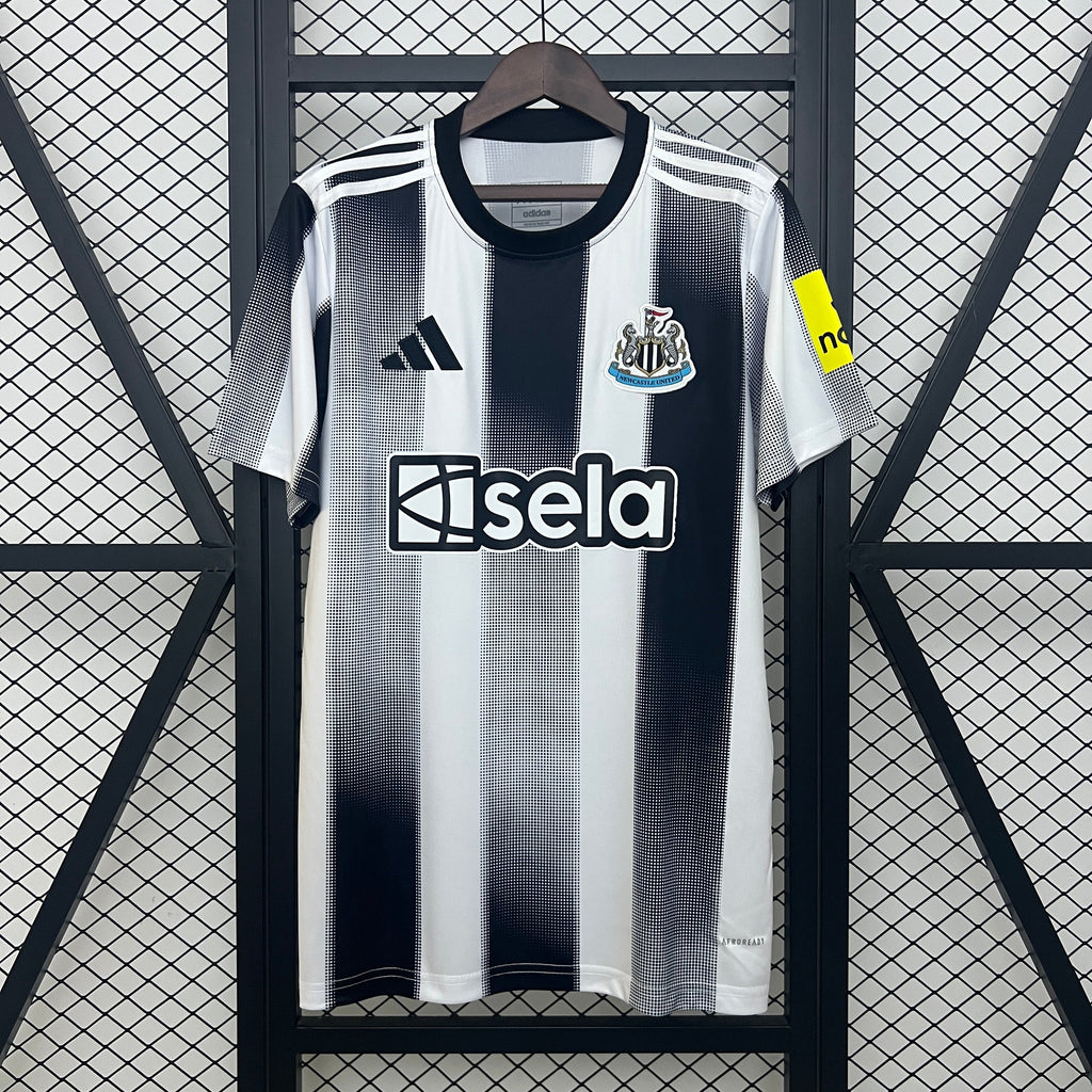 Newcastle Casa 25/26