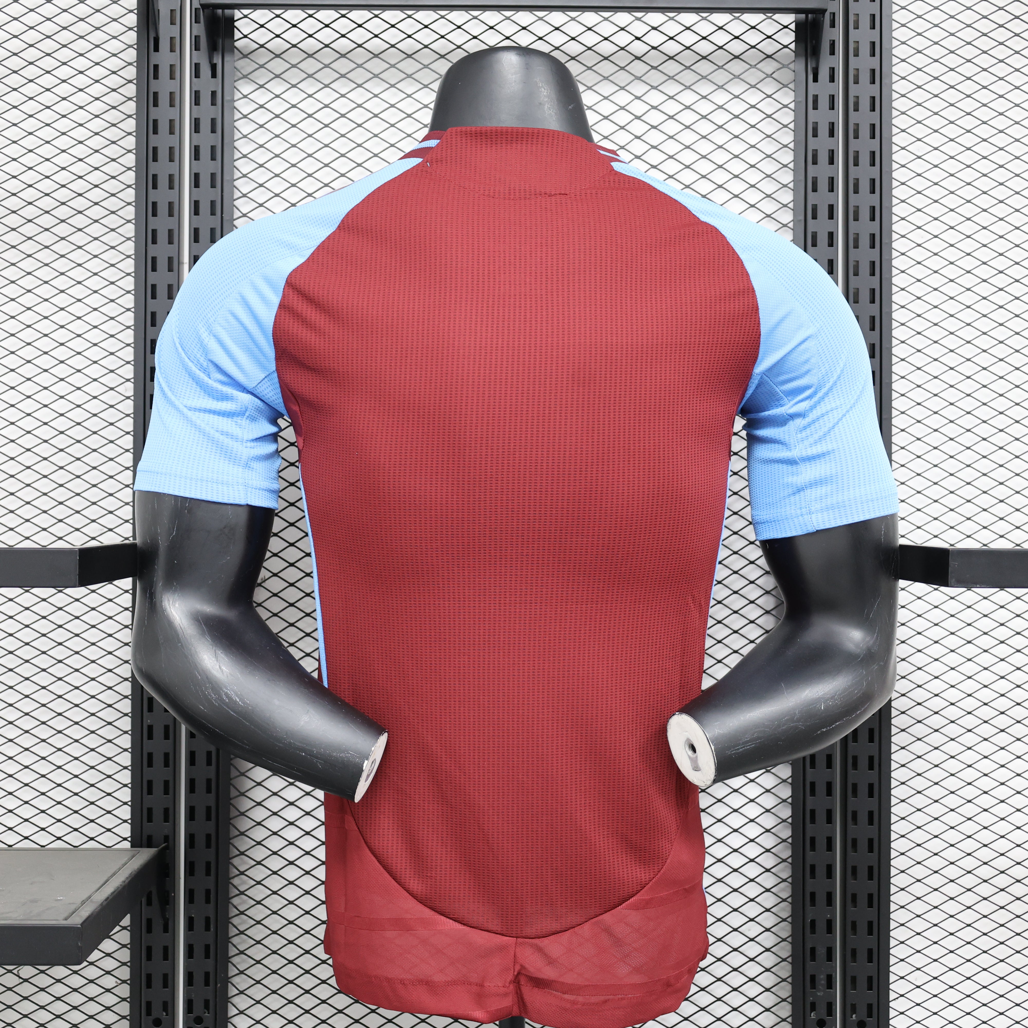 Aston Villa Casa 24/25 - Versione Giocatore