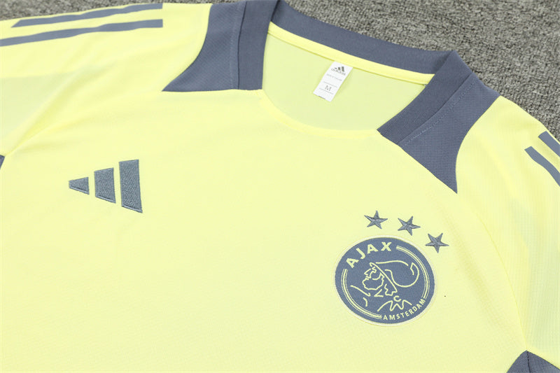 Completo Ajax