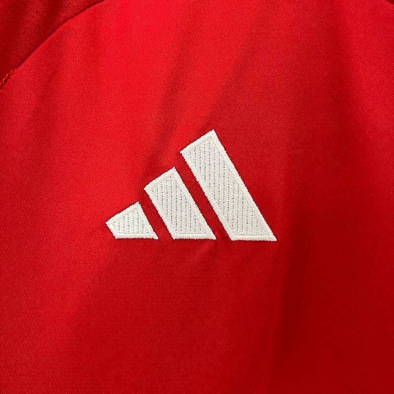Manchester United Casa 24/25