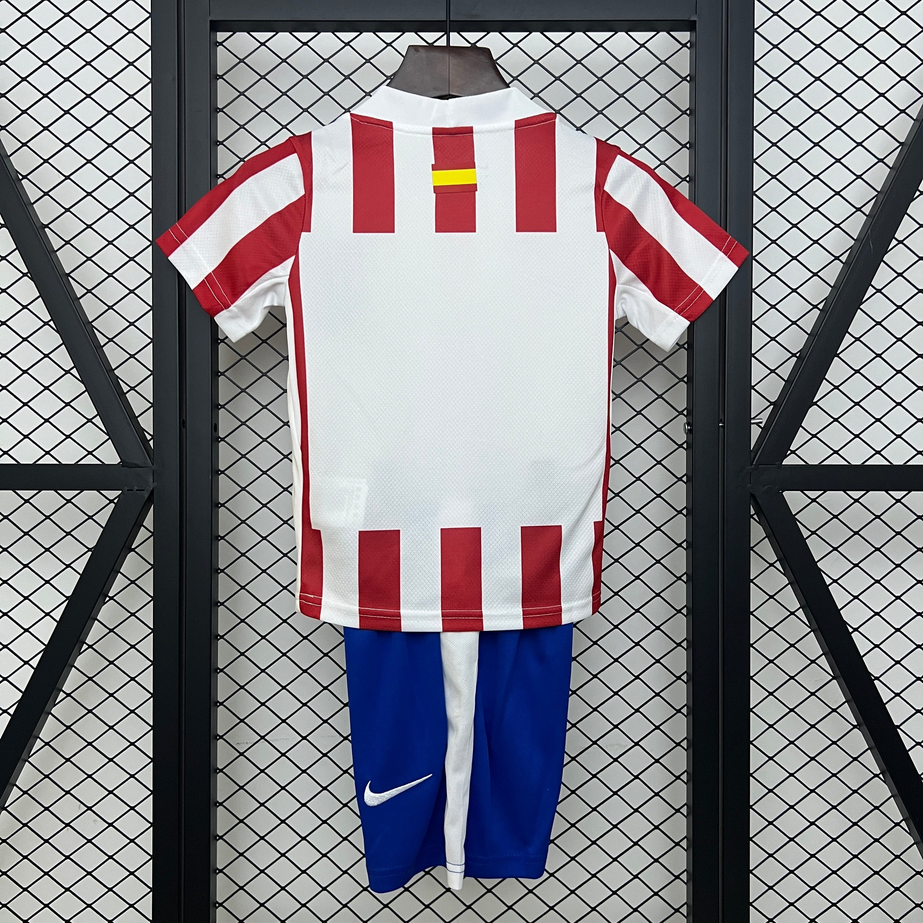 Atletico Madrid Domicile 25/26 - Enfant (short inclus)