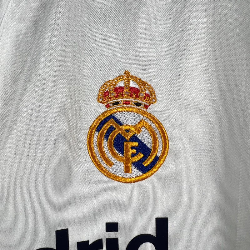 Retro Real Madrid Casa 01/02