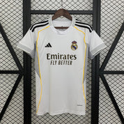 Real Madrid Casa 25/26 - Versione Ragazze