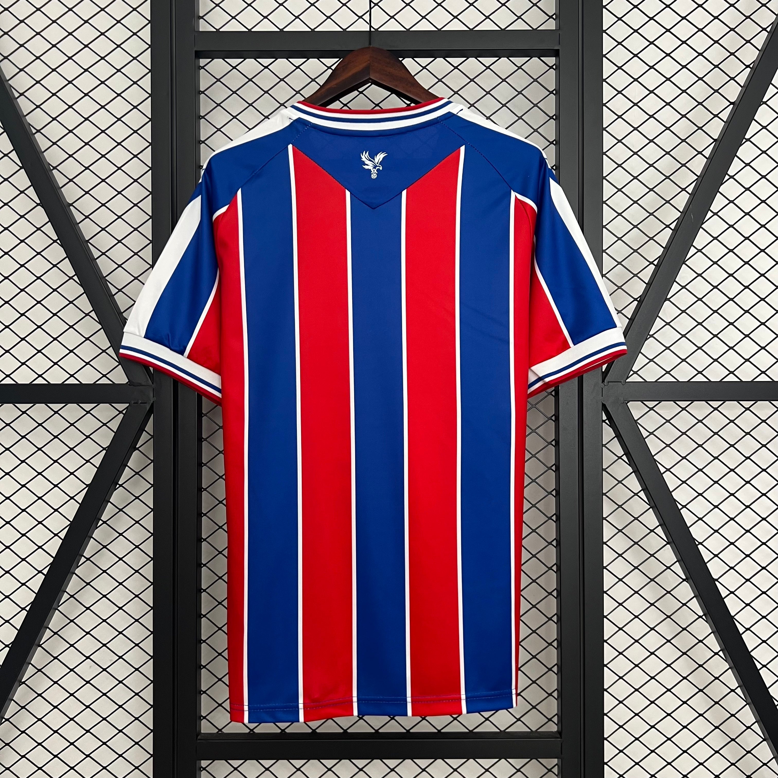 Crystal Palace Domicile 25/26