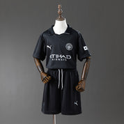 Manchester City Trasferta 25/26 - Bambino (pantaloncini inclusi)