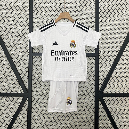 Realm Madrid Casa 24/25 - Bambino (pantaloncini inclusi)