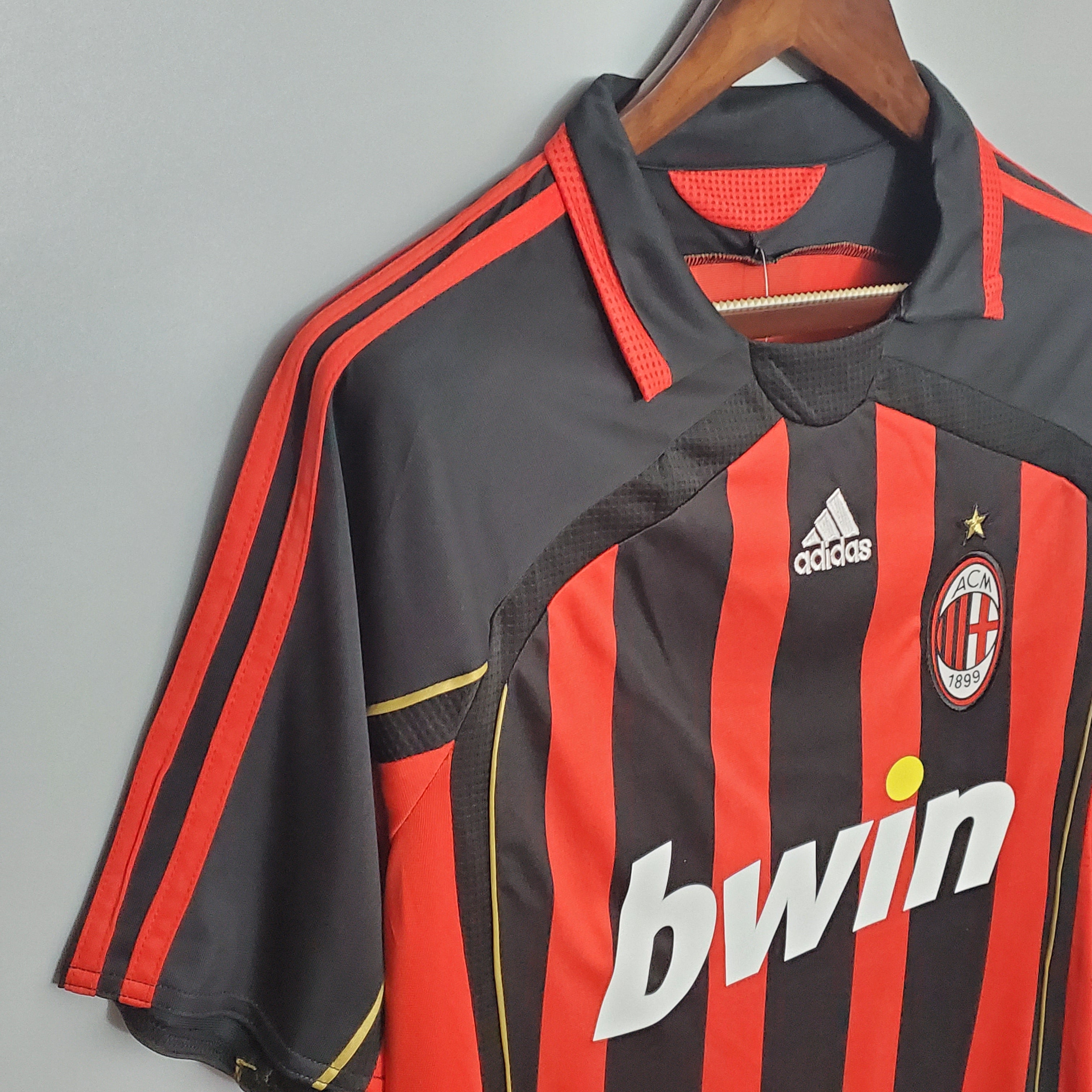 Retro Milan Casa 06/07