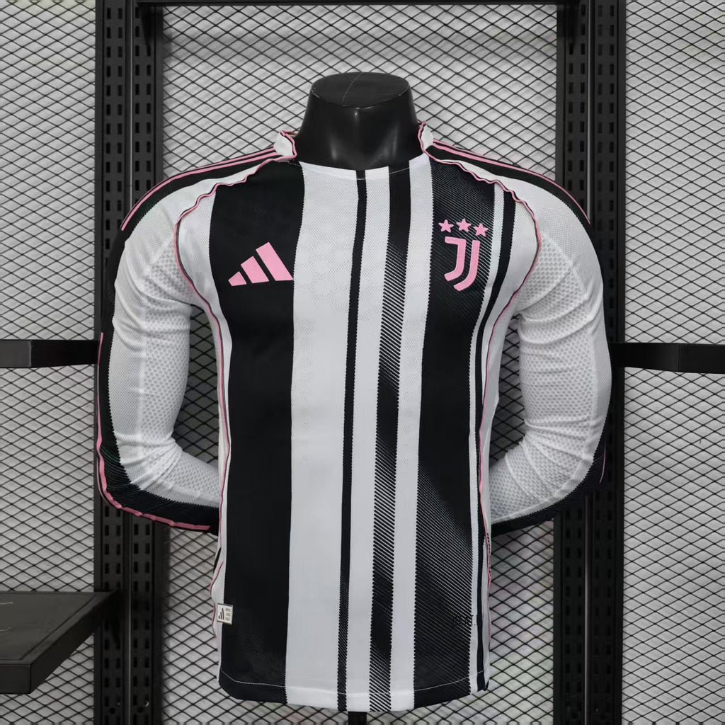 Juventus Casa 25/26 - Versione Giocatore Maniche Lunghe