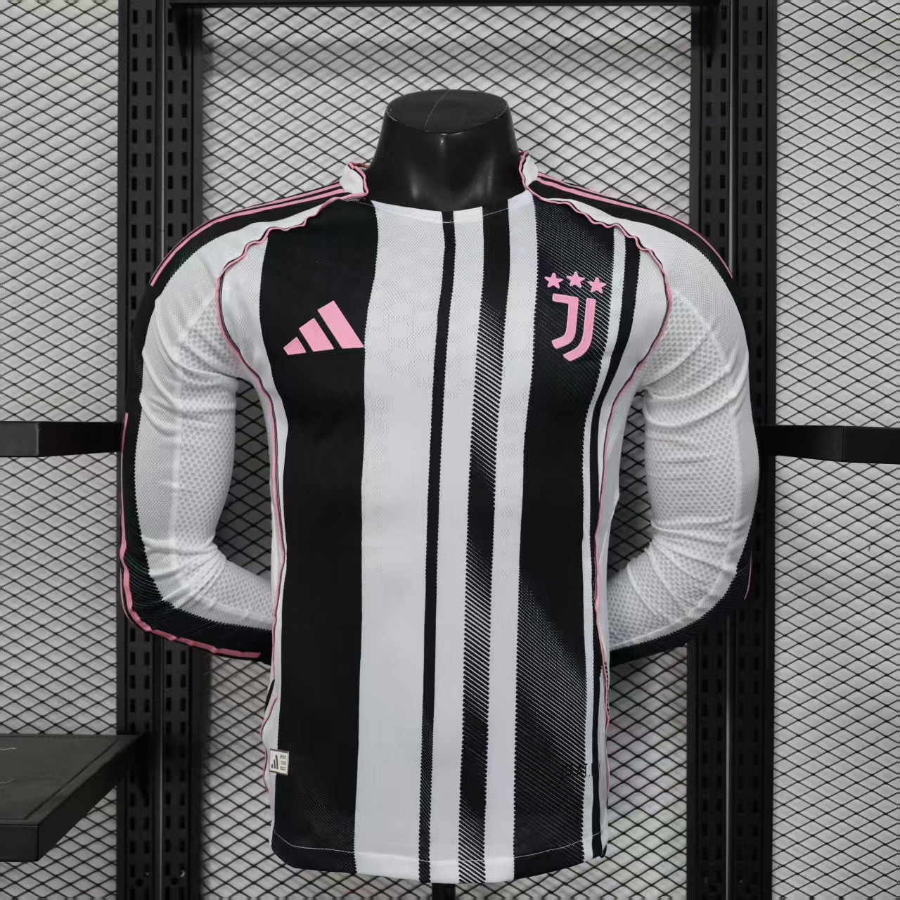Juventus Casa 25/26 - Versione Giocatore Maniche Lunghe