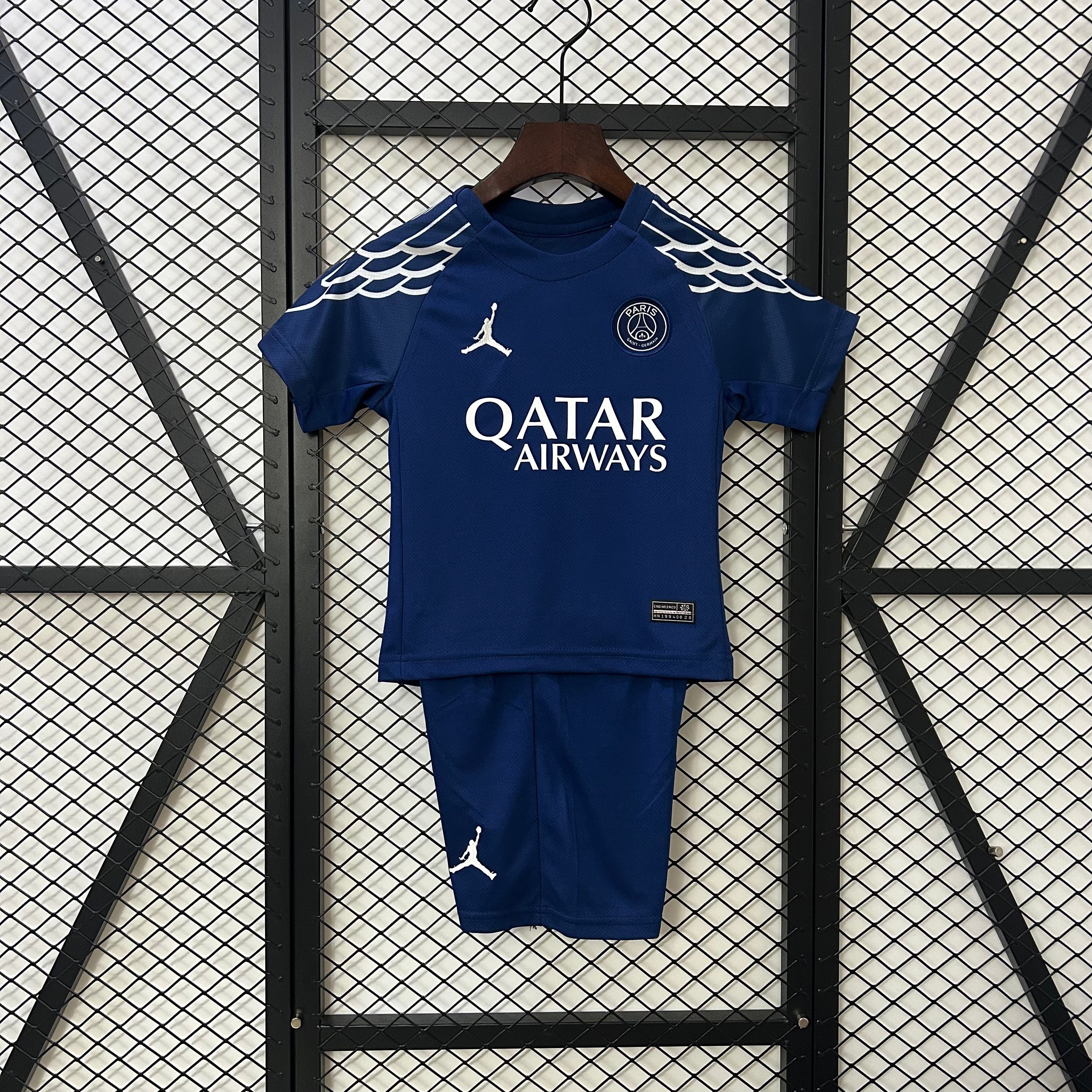 PSG Quarta 24/25 - Bambino (pantaloncini inclusi)