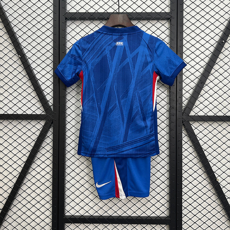 Chelsea Casa 25/26 - Bambino (pantaloncini inclusi)