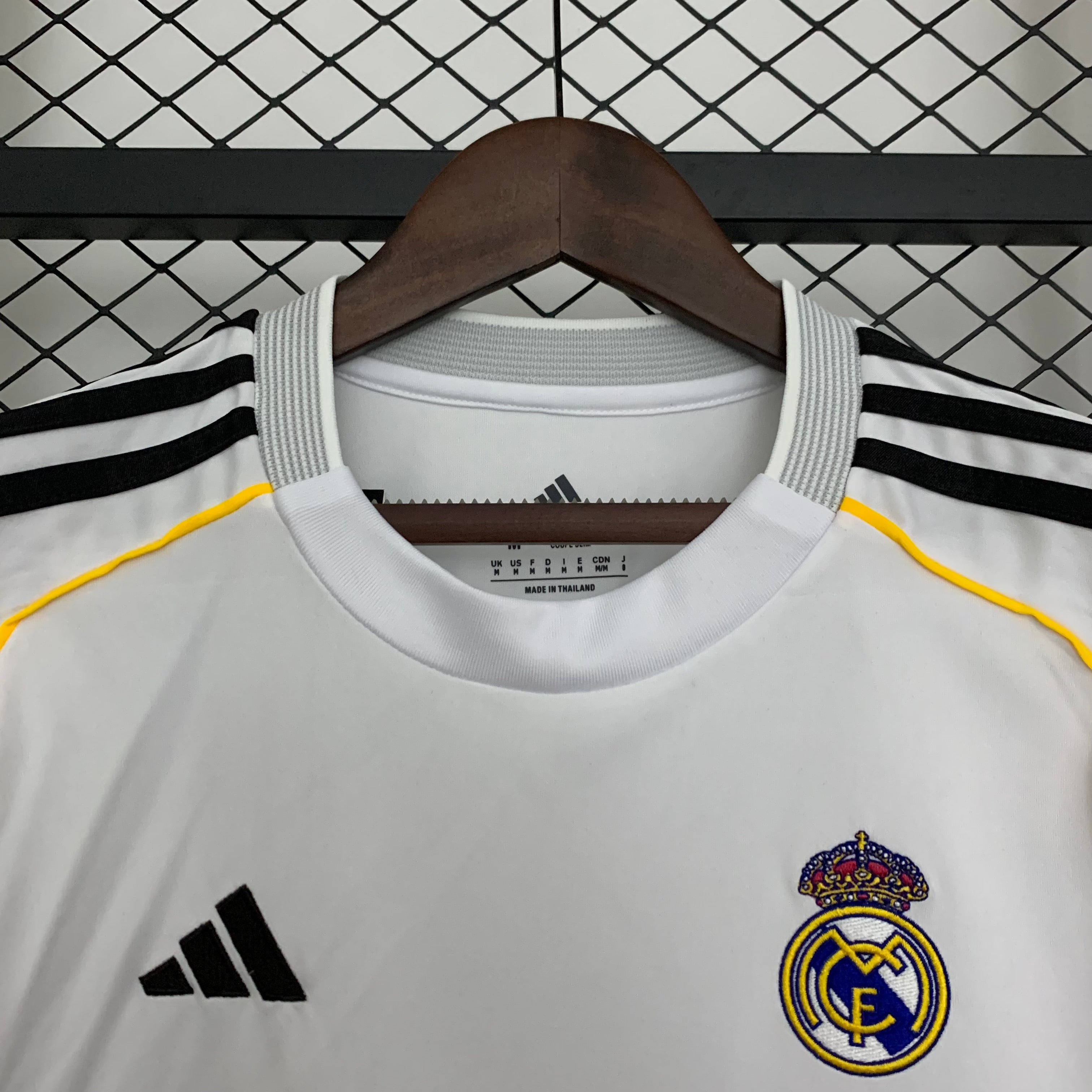 Real Madrid Casa 25/26 - Versione Ragazze