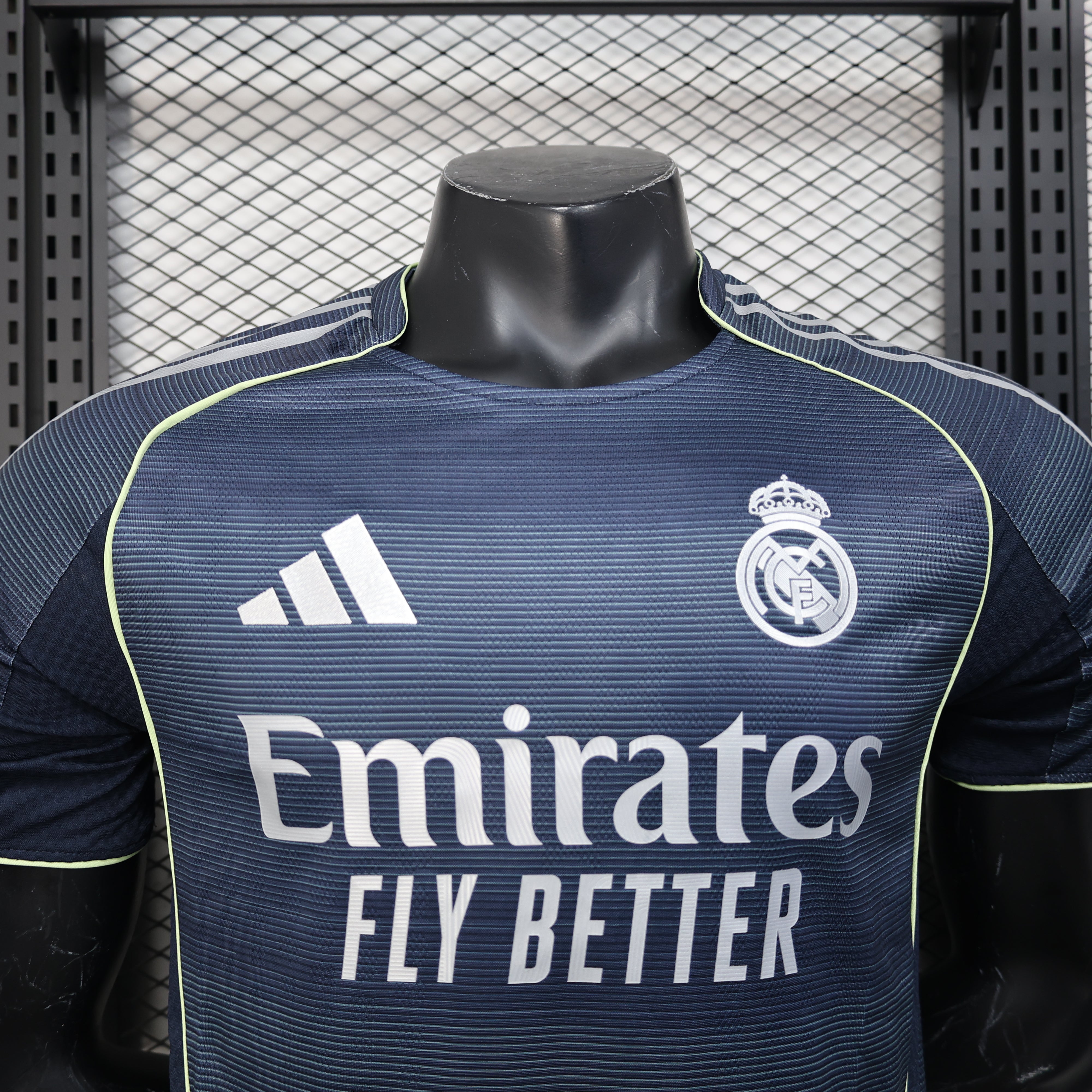Real Madrid Extérieur 25/26 - Version joueur