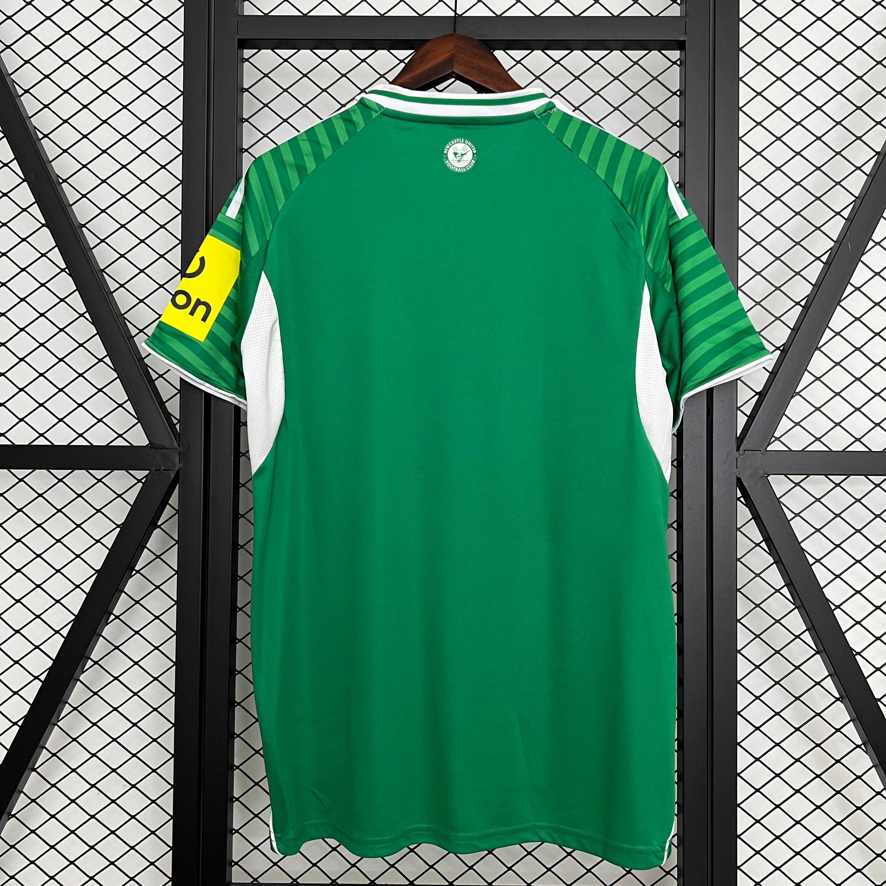 Newcastle Trasferta 25/26