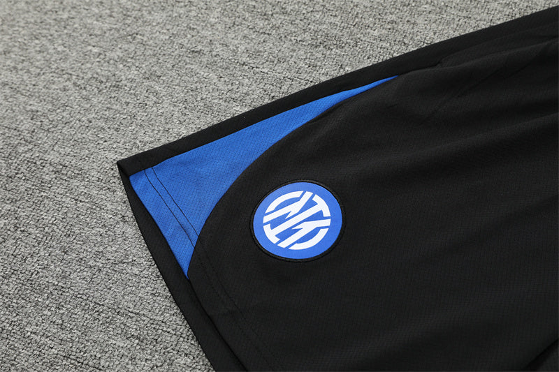 Ensemble Inter